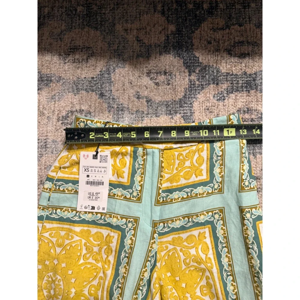 Zara baroque tile